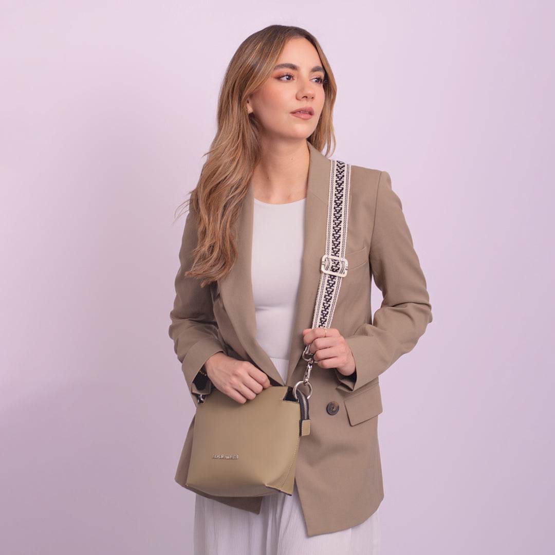 RDH BEIGE | STRAP BLANCO Y NEGRO - Rio de Hilares