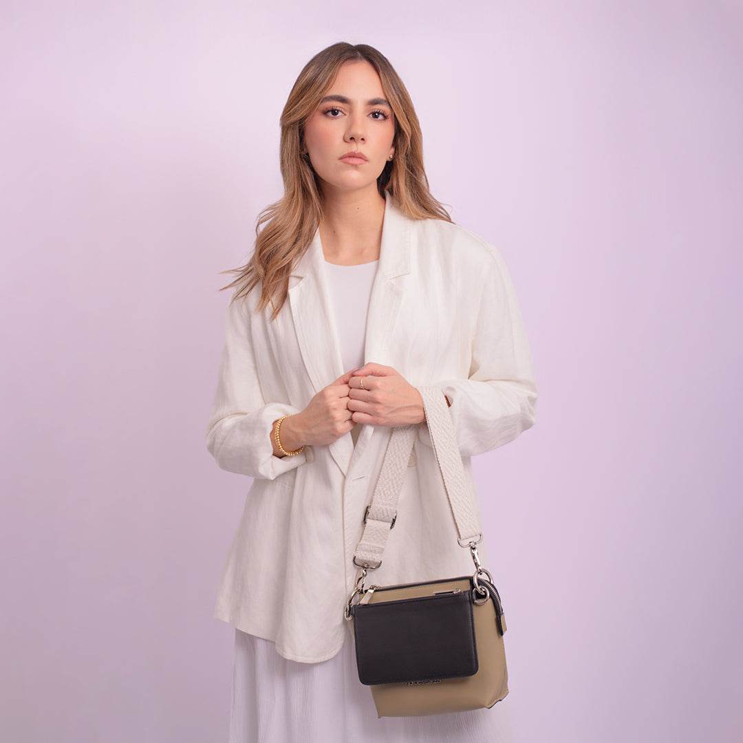 COMPLETE BEIGE | WALLET NEGRA | STRAP BEIGE - Rio de Hilares