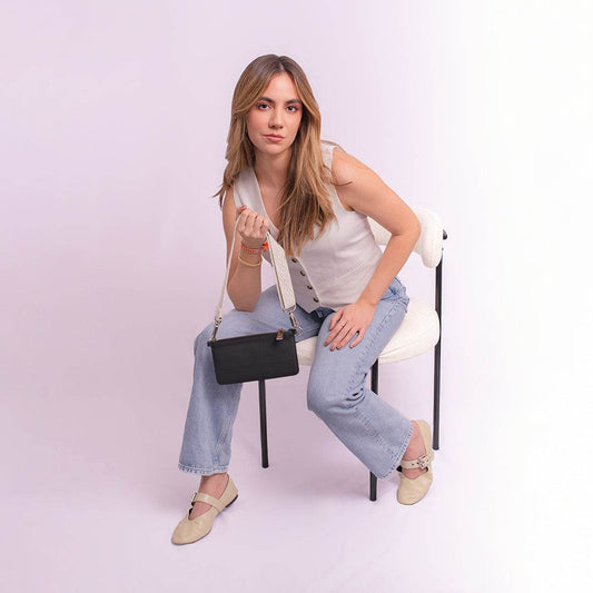 WALLET NEGRA | STRAP BEIGE - Rio de Hilares