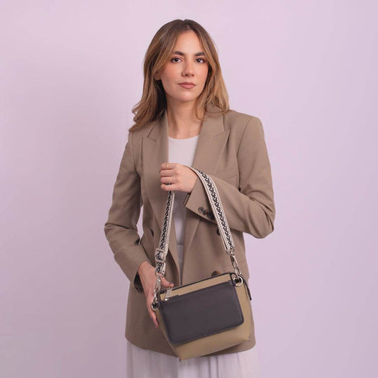 COMPLETE BEIGE | WALLET NEGRA | STRAP BLANCO Y NEGRO - Rio de Hilares