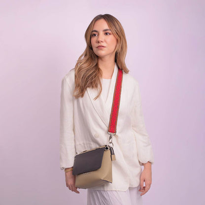 COMPLETE BEIGE | WALLET NEGRA | STRAP ROJO - Rio de Hilares